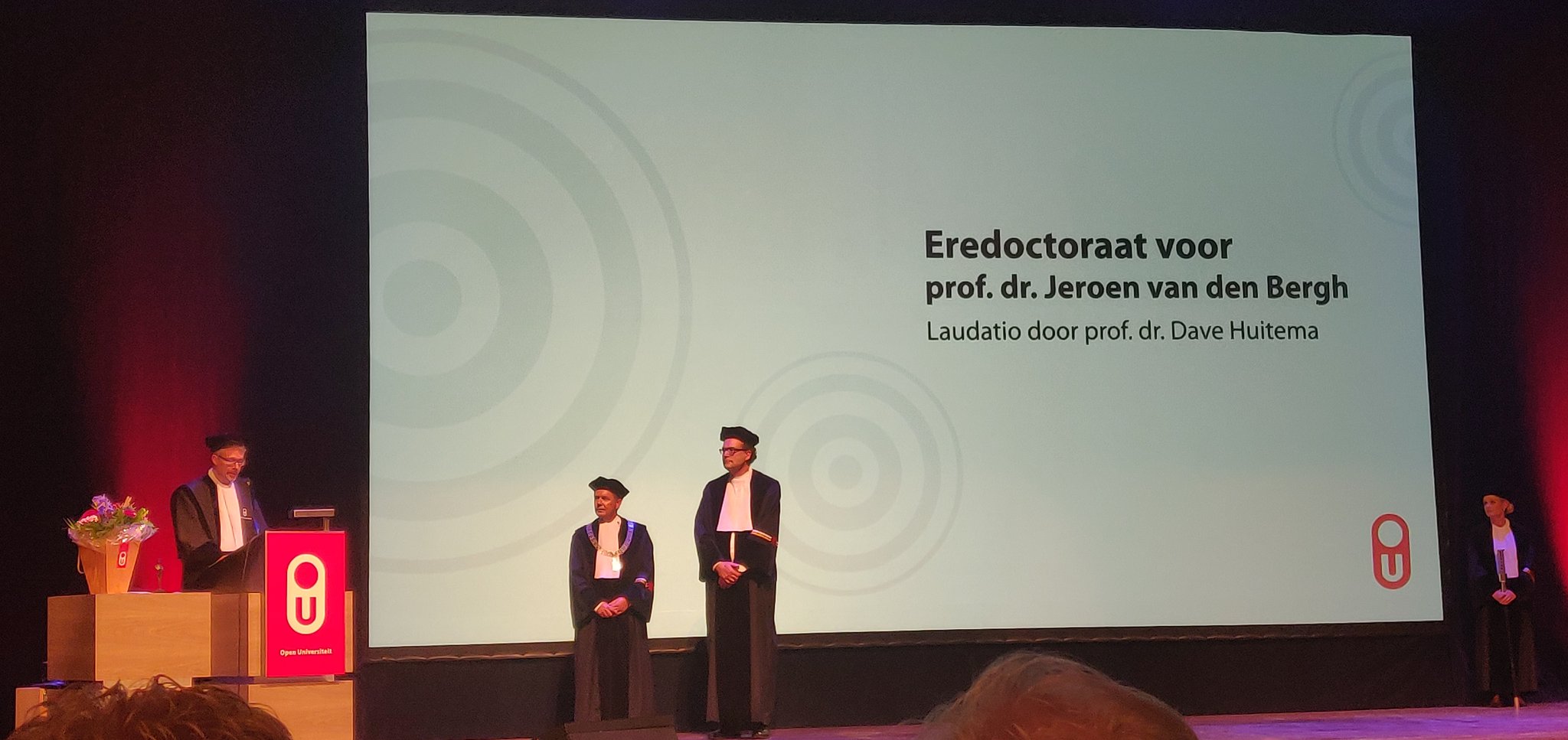Jeroen van den Bergh doctor honoris causa per l039Open University dels Paisos Baixos